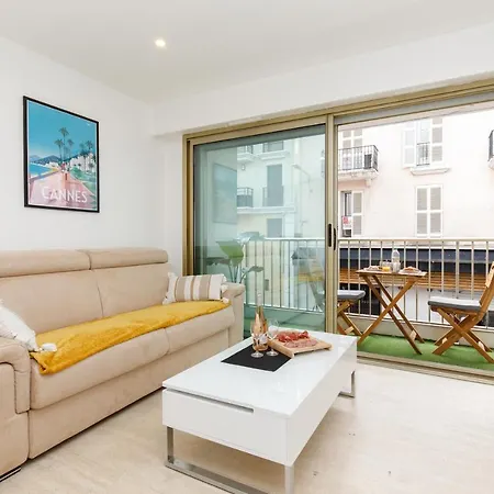 Apartment Elegant One Of Golden Square